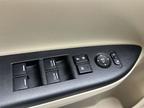 Used 2014 Honda Accord EX image 21