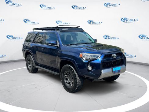 Used 2017 Toyota 4Runner TRD Off-Road Premium AWD/4WD image 7
