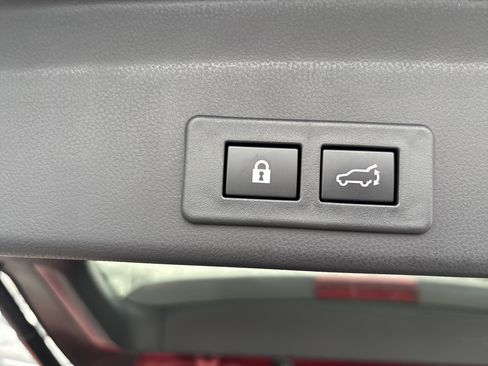 Used 2023 Subaru Ascent Onyx Edition Limited image 7