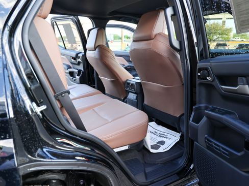 Certified 2025 Toyota 4Runner Limited RWD image 33