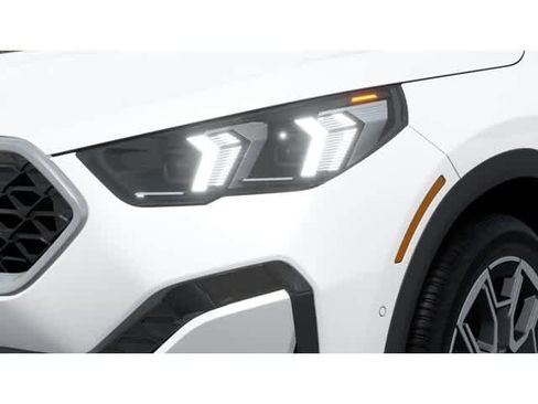 New 2026 BMW X2 xDrive28i w/ Technology Package AWD/4WD image 6