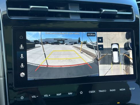 Used 2024 Hyundai Tucson Limited FWD image 21