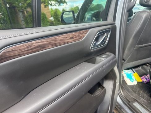 Used 2021 Chevrolet Tahoe Z71 w/ Z71 Off-Road Package image 20