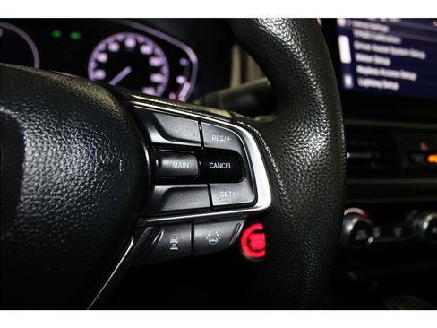 Used 2020 Honda Accord EX image 30