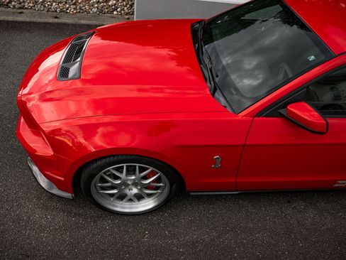 Used 2012 Ford Mustang Shelby GT500 w/ Electronics Pkg image 20