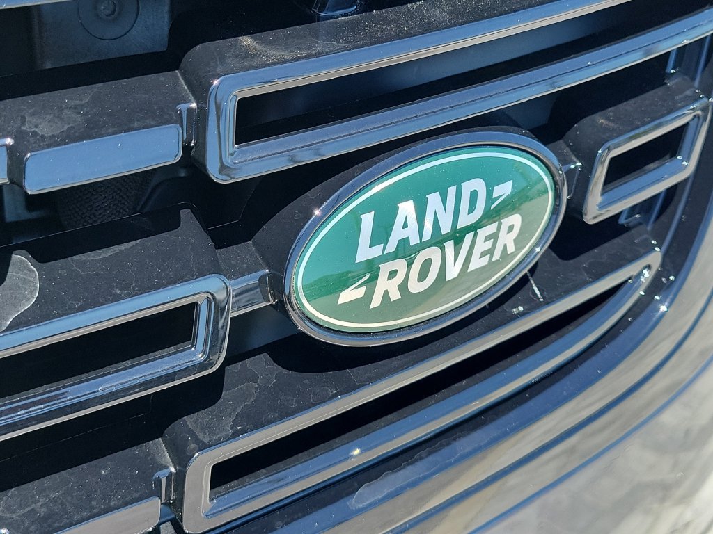New 2026 Land Rover Range Rover Velar S AWD/4WD image 10
