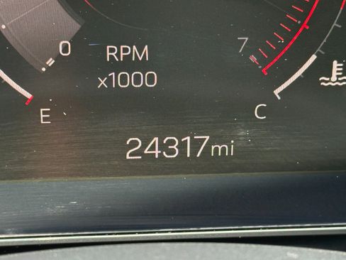 Certified 2025 GMC Terrain Elevation AWD/4WD image 27