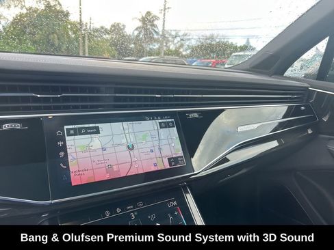 Used 2025 Audi Q7 3.0T Premium Plus image 13