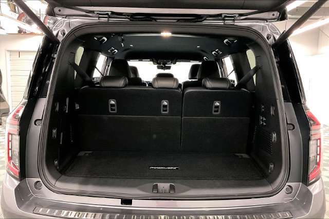 Used 2025 Nissan Armada PRO-4X AWD/4WD image 42