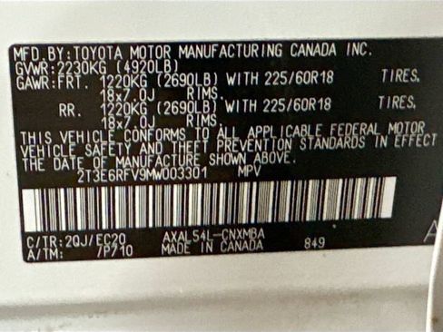 Used 2021 Toyota RAV4 XSE image 32