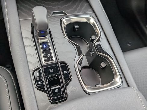 New 2026 Lexus RX 350h AWD/4WD image 21
