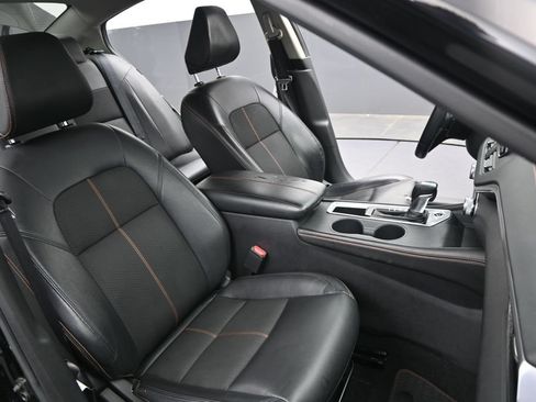 Used 2021 Nissan Altima 2.5 SR w/ SR Premium Package FWD image 32