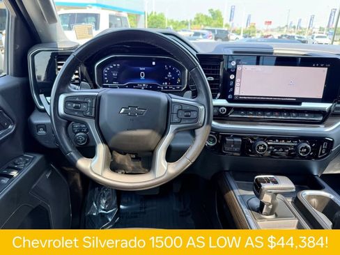 Used 2022 Chevrolet Silverado 1500 LT Trail Boss w/ LT Trail Boss Premium Package AWD/4WD image 17