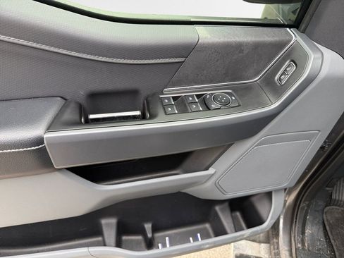 Used 2024 Ford F150 XLT image 14