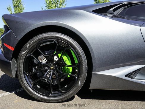 Used 2017 Lamborghini Huracan LP 580-2 RWD image 10