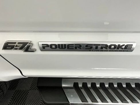 Used 2020 Ford F350 Lariat w/ Lariat Ultimate Package AWD/4WD image 26