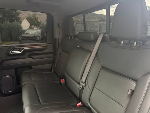 Used 2024 GMC Sierra 3500 Denali w/ Denali Reserve Package AWD/4WD image 37