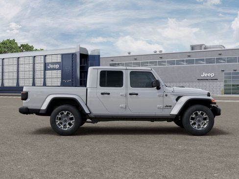 New 2026 Jeep Gladiator Sport image 12