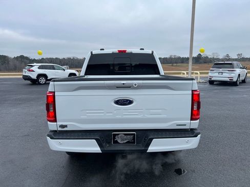 Used 2022 Ford F150 XLT w/ Equipment Group 302A High image 6