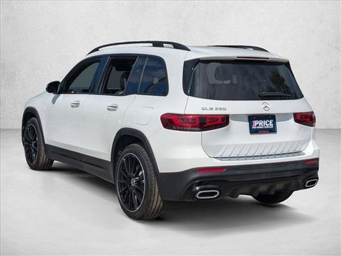 Used 2020 Mercedes-Benz GLB 250 image 8