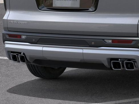 New 2026 Chevrolet Traverse LT w/ Driver Confidence Package image 14