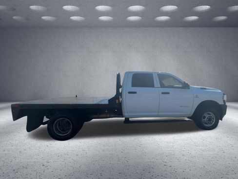 Used 2022 RAM 3500 Tradesman AWD/4WD image 7