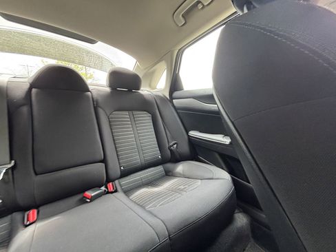 Used 2025 Kia K5 LXS FWD image 38