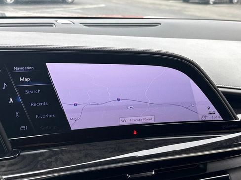 Certified 2024 Cadillac Escalade ESV Premium Luxury image 8