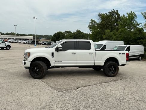 Used 2021 Ford F350 Limited w/ FX4 Off-Road Package AWD/4WD image 2