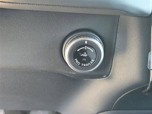 New 2026 Lincoln Navigator Reserve w/ Jet Appearance Package image 22