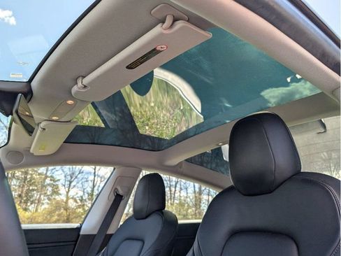 Used 2020 Tesla Model 3 Long Range AWD/4WD image 17