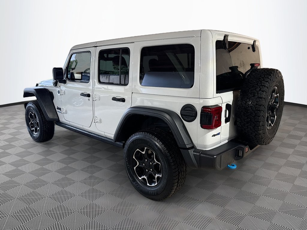 Used 2022 Jeep Wrangler Unlimited Rubicon 4xe AWD/4WD image 8