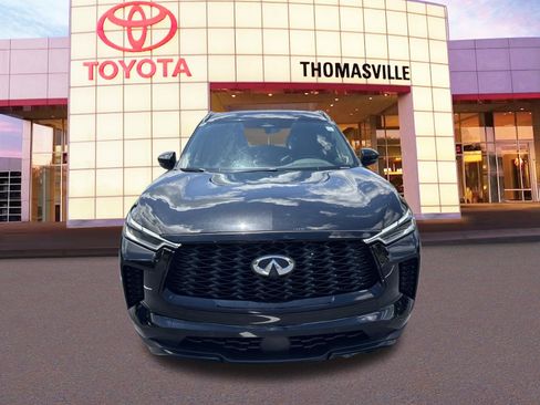 Used 2025 INFINITI QX60 Luxe w/ Black Edition FWD image 2