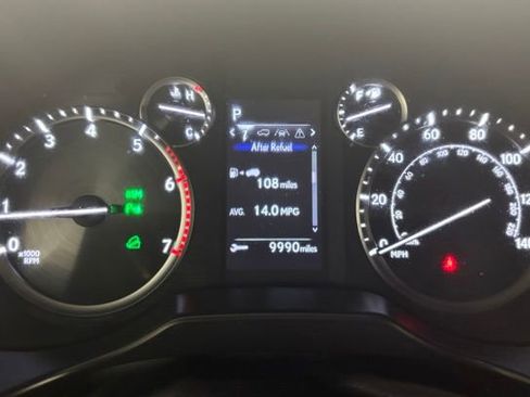 Used 2020 Lexus GX 460 Premium w/ Premium Package AWD/4WD image 29