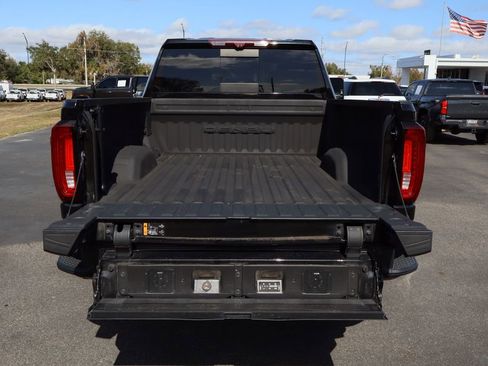 Used 2023 GMC Sierra 2500 Denali w/ Denali Black Diamond Edition image 28