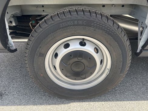 New 2025 Ford Transit 250 148 Medium Roof w/ Load Area Protection Package image 12