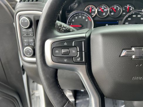Used 2022 Chevrolet Silverado 1500 LT Trail Boss AWD/4WD image 15