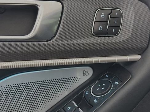 Used 2025 Ford Explorer ST w/ Sun And Sound Package image 21