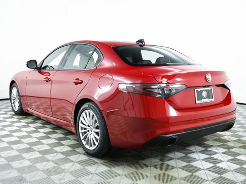 New 2024 Alfa Romeo Giulia Sprint RWD image 5