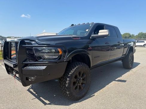 Used 2020 RAM 2500 Limited AWD/4WD image 7