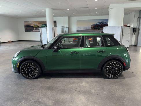 New 2026 MINI Cooper S FWD image 4