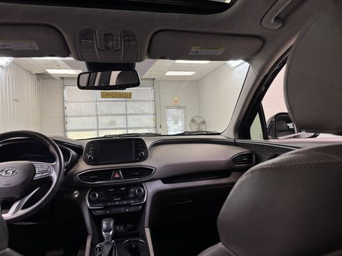 Used 2019 Hyundai Santa Fe Limited image 22