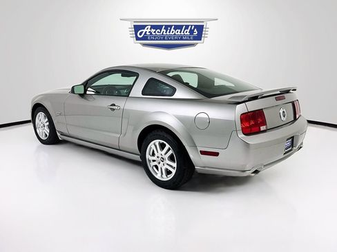 Used 2008 Ford Mustang GT RWD image 5