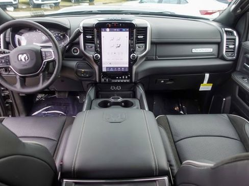 New 2026 RAM 2500 Laramie w/ Night Edition AWD/4WD image 28