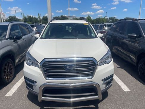 Used 2019 Subaru Ascent Limited AWD/4WD image 2