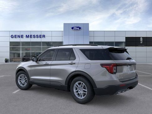New 2026 Ford Explorer Active RWD image 17