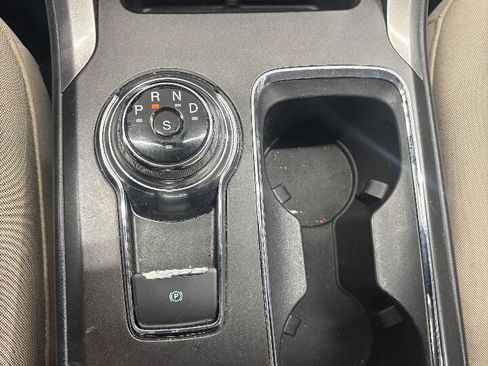 Used 2018 Ford Fusion SE w/ Fusion SE Technology Package image 27