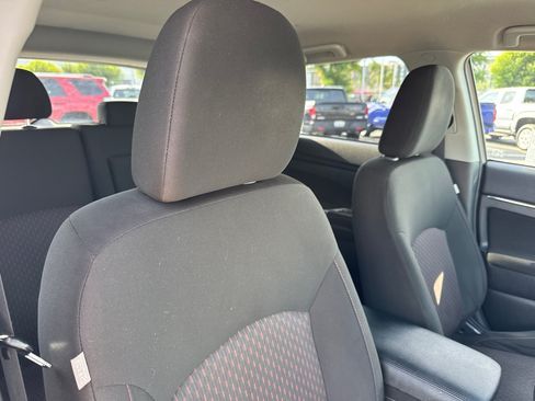 Used 2019 Mitsubishi Outlander Sport SE AWD/4WD image 15