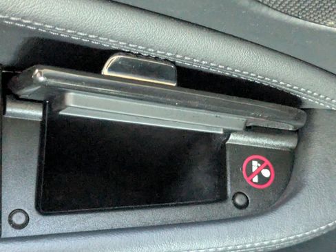 Used 2014 Lexus LS 460 AWD w/ Comfort Package image 15