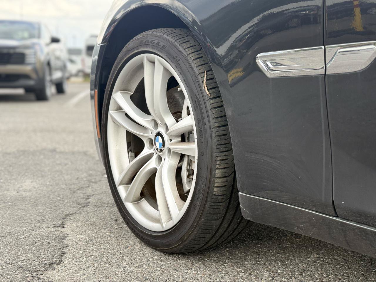Used 2015 BMW 740i RWD image 25